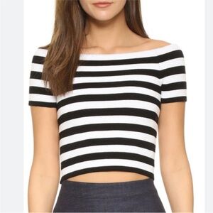 ALICE AND OLIVIA SIZE LARGE Black and White Striped Off-Shoulder Top